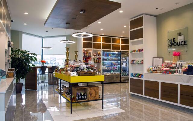 Hilton Montreal Laval