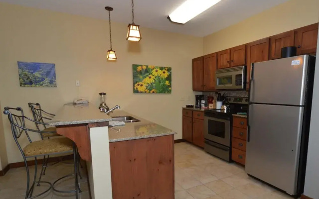 2 Br: Soaring Eagle 402
