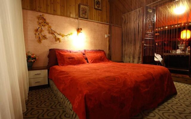 Lijiang Shu Ying Inn