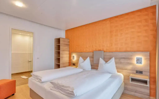 WESTSIDE Hotel Garni