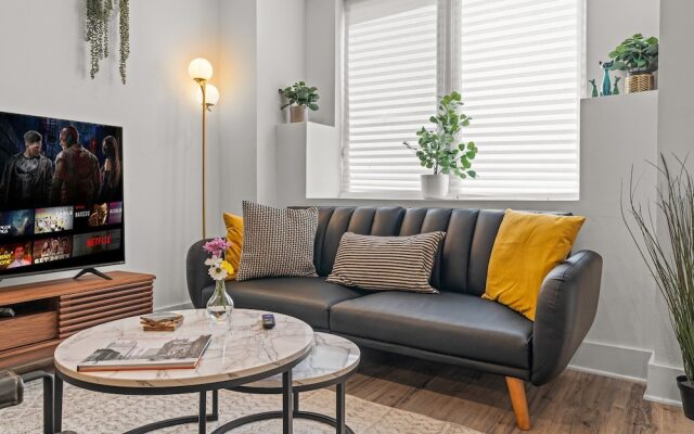 Luxurious Modern Apt Near Art Museum