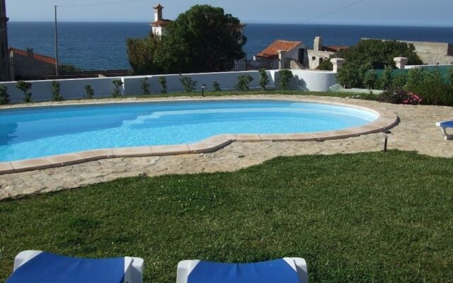 100089 - Villa in Colares