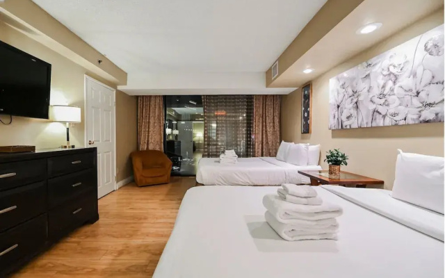 StripViewSuites at Jockey Club