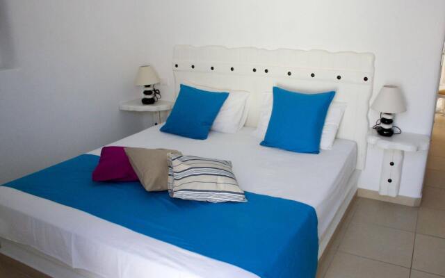 Blue Perla Suites