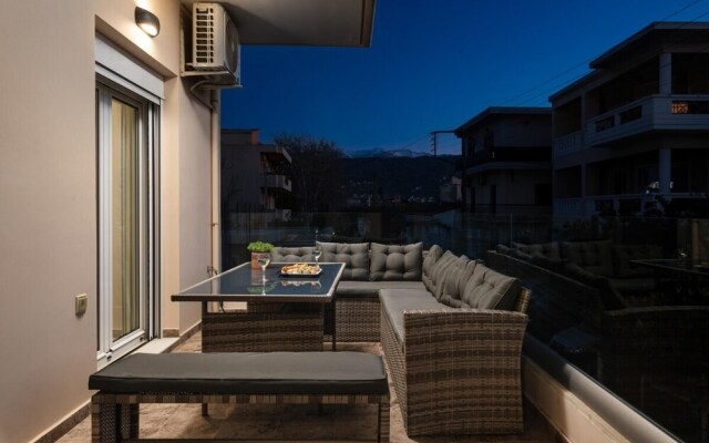 Harmony Apartment in Chania