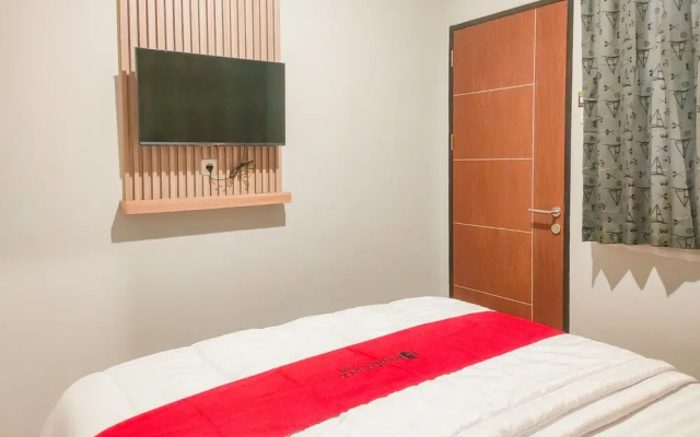 RedDoorz Syariah near Gelora Kadrie Oening Samarinda