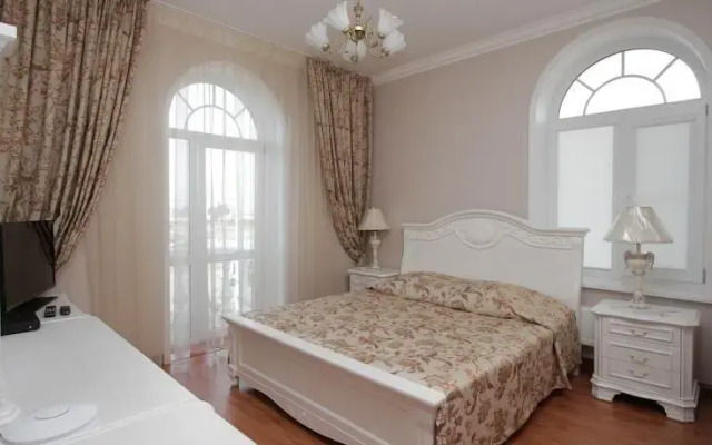 Black Sea Apartment