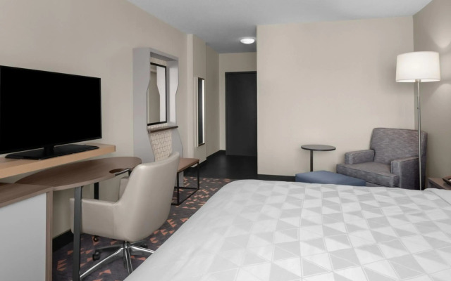 Holiday Inn Hasbrouck Heights-Meadowlands by IHG