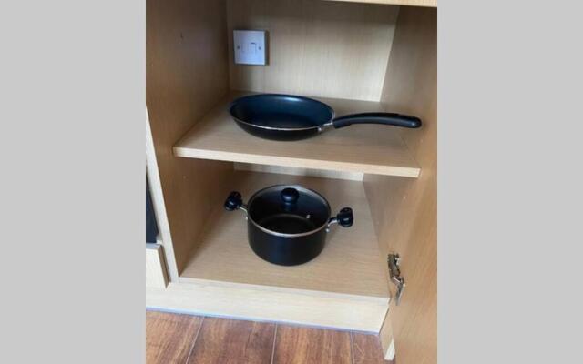 3 Bed Contemporary Crewe apartment