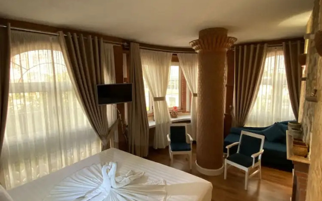 The Red Bricks Hotel