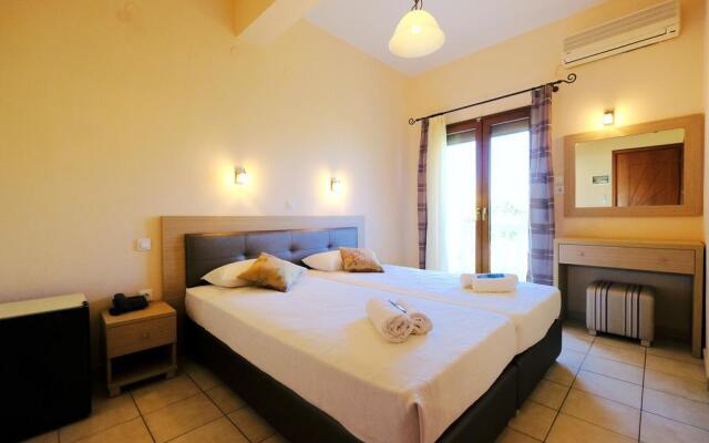 Platys Beach Hotel