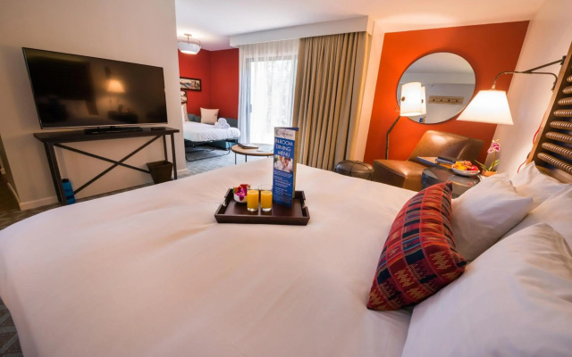 Chaminade Resort & Spa
