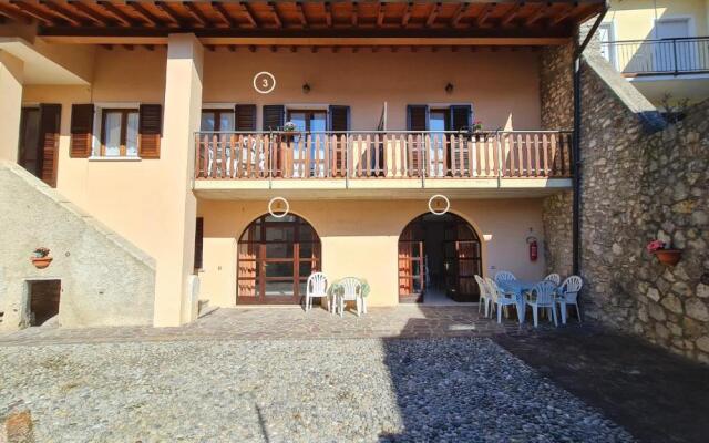 Bonaventura Appartamenti 12345 Agriturismo Gardola Centro Storico