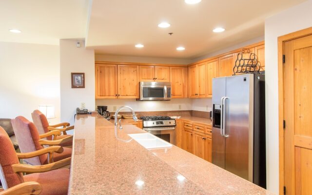 Bear Creek Lodge 208 2 Bedroom Condo by Alpine Lodging Telluride