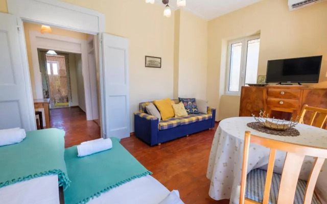 Annetas House