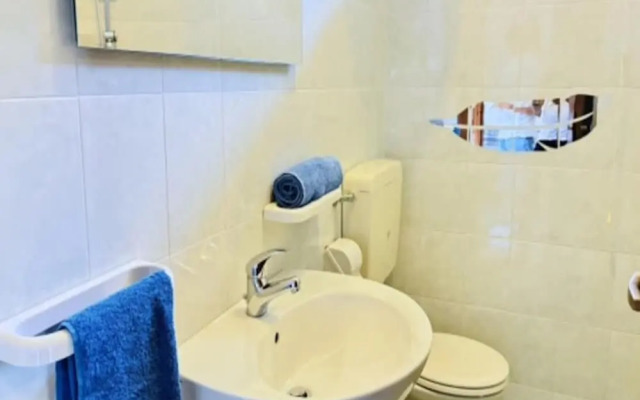 Charming Two-bedroom Apartment With Private Garden