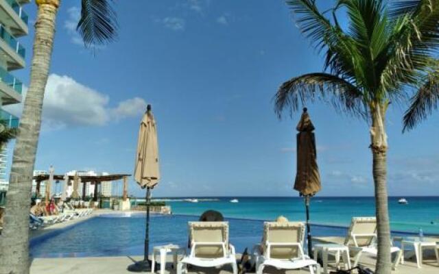 Ocean Dream Seaview Condo