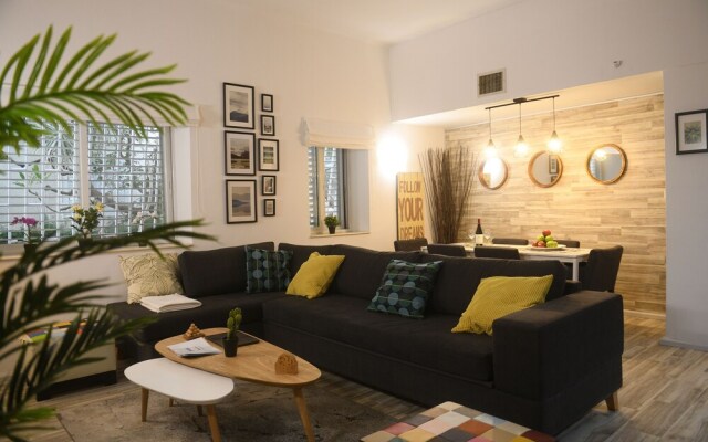5 min from Hilton beach - 2 bedrooms