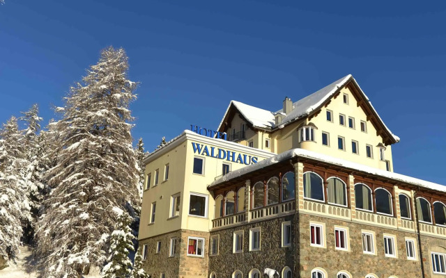 Hotel Waldhaus am See