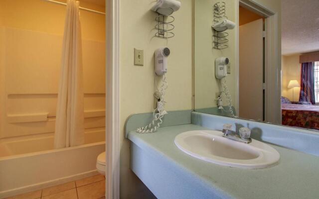 Legacy Inn - Cookeville