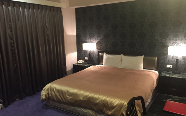 Well Garden Hotel
