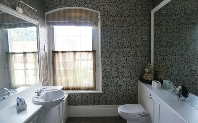 West Wing B&B