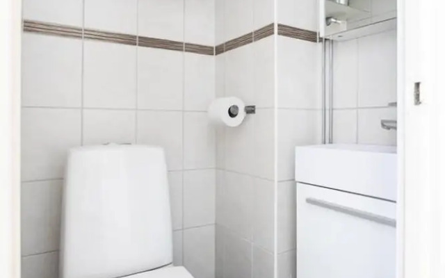 2ndhomes Bright Top Floor Studio in Fredrikinkatu