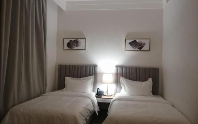 فندق ايون الندى