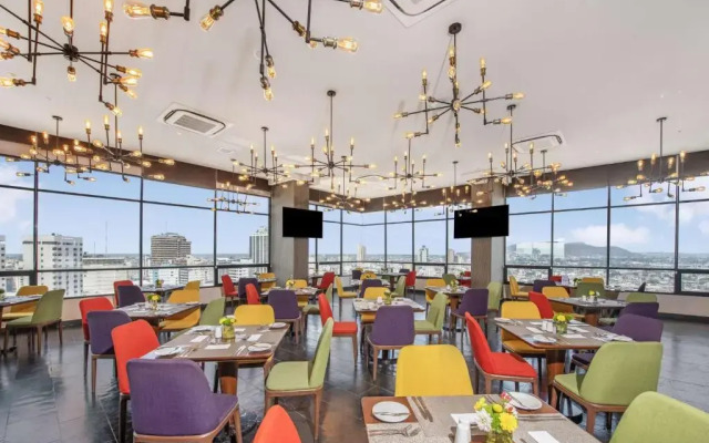 Doubletree By Hilton Guayaquil