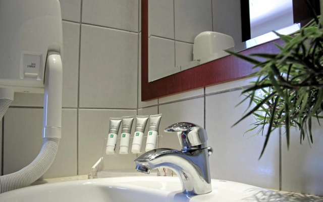 Hotel Lesse