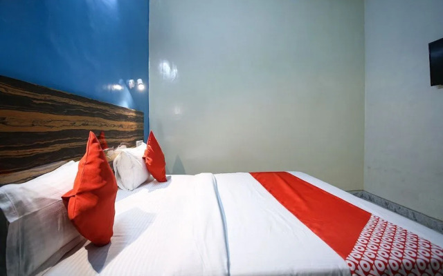 Silver Villa by OYO Rooms