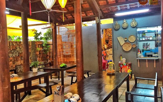 Ngan Hotel