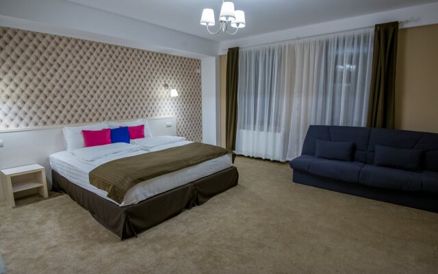 Pensiunea Holiday Villa