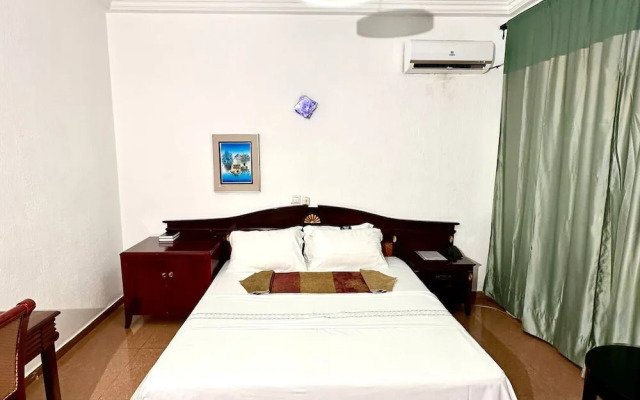 Freedom Palace Hôtel