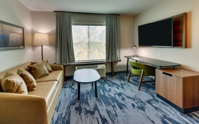 Fairfield Inn & Suites Warsaw