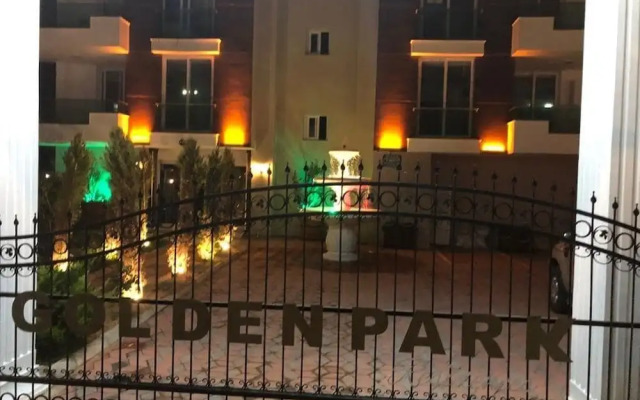 GoldenPark King Suites with Balcony & Sea view