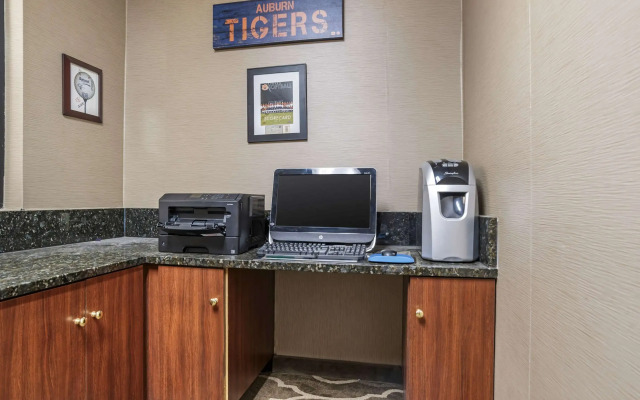 Comfort Inn Opelika - Auburn