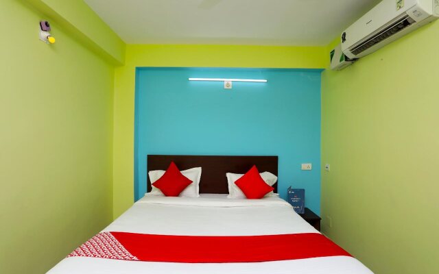 OYO 26496 Hotel Sands Bay