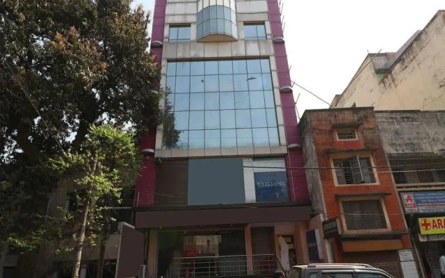 Crystal Guest House By OYO Rooms
