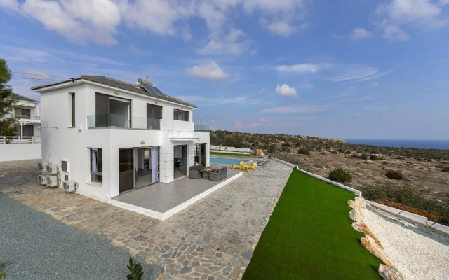Greco Hilltop Views
