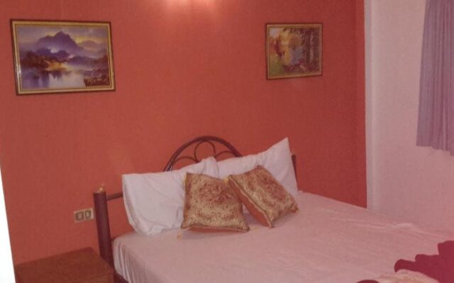 Cheap Rooms Guesthouse