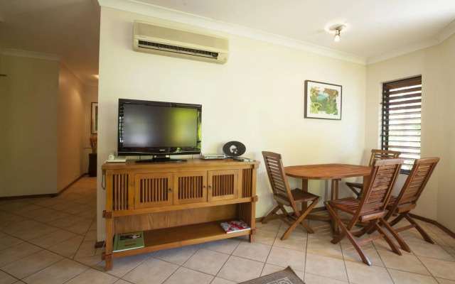 Seascape Holidays- Hibiscus Apartment
