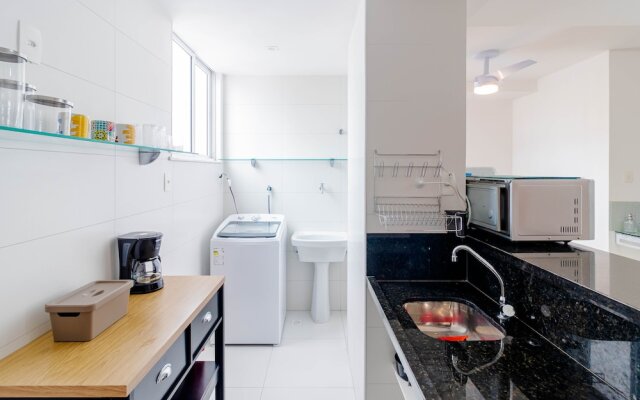 BR06 Quarto e Sala - 550m Praia da Barra