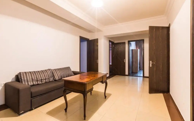 Apartment on Chikobava str.
