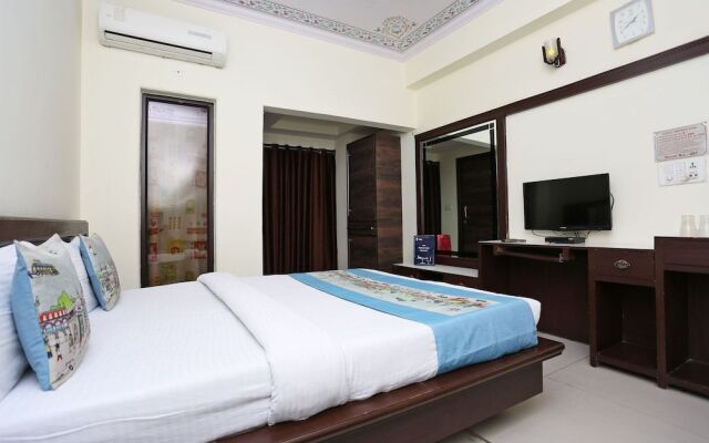 Oyo 9654 Hotel Arco Palace