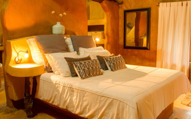 LittleBush Private Lodge