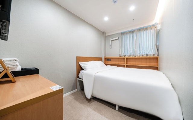 247 Hostel Seoul