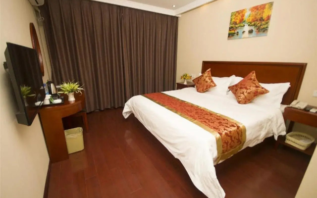 GreenTree Inn JiangSu Changzhou Changhe Express Hotel