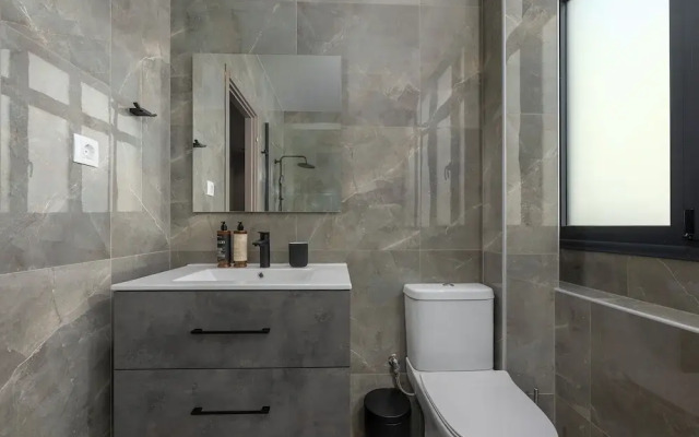 Hebrard Industrial Suites
