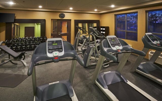 Holiday Inn Express Toronto - North York by IHG